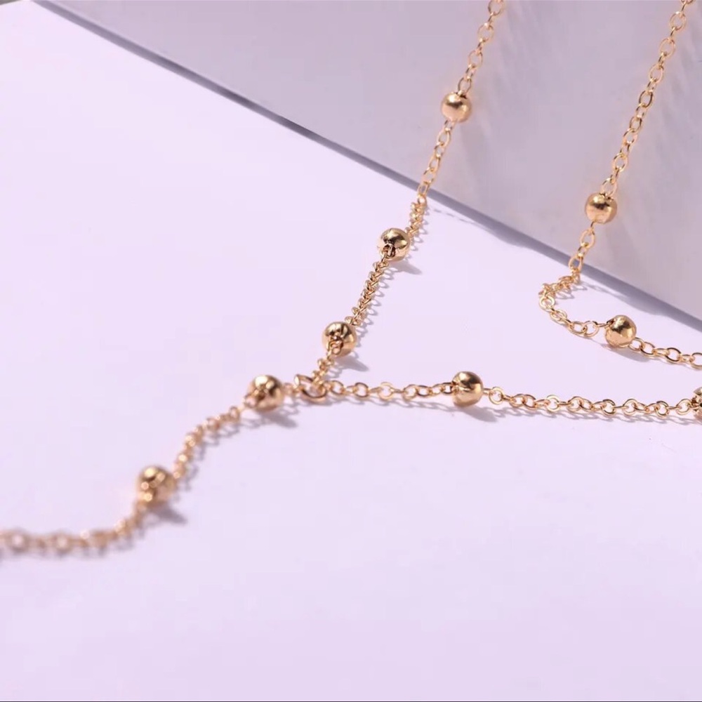 Beautiful Choker Necklace - Picture 4 of 6